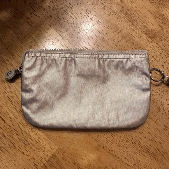 Kipling Set Alvar Metallic Glow Nylon Crossbody Gold & Large Creativity Wallet - Picture 10 of 14